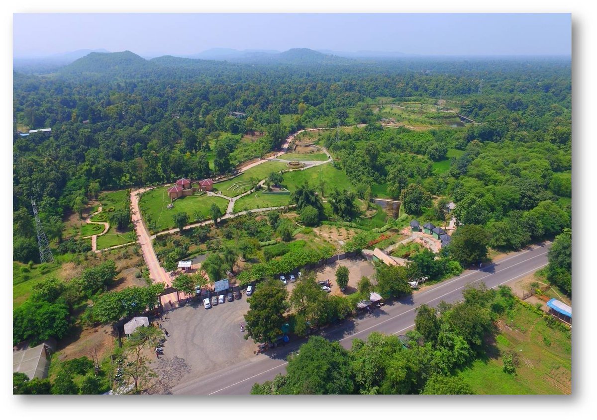 DCFNavsariSF's tweet photo. Jankivan at Bhinar, Vansda, Navsari
#dronephotography, #jankivan, #vanmahotsav, #navsarisf https://t.co/LlEke77Ywg