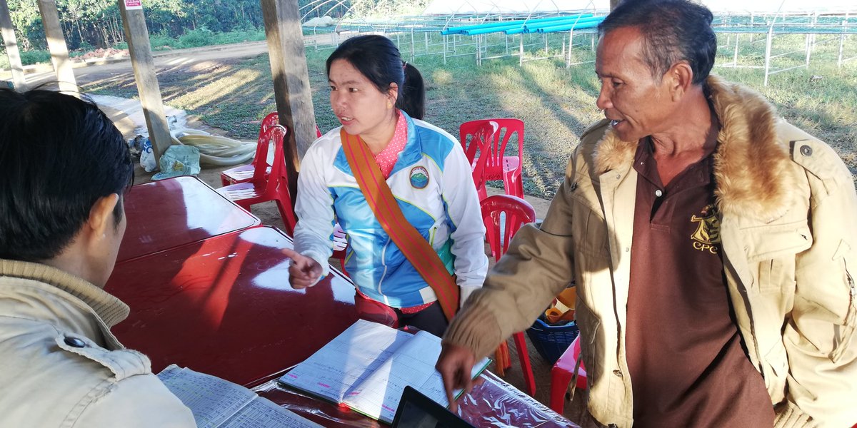 germanriveros's tweet photo. Farmer to farmer discussion, is one of the strategies that members of Green Gold Cooperative π²π² are doing their strengthening process. Learning over the experience of their colleagues of CPC π±π¦. @troels_vester @jdouglasSEA @UNODC_SEAP #MYANMAR #ADProgramme #coffeeinsteadpoppy https://t.co/3HuowyLiRO