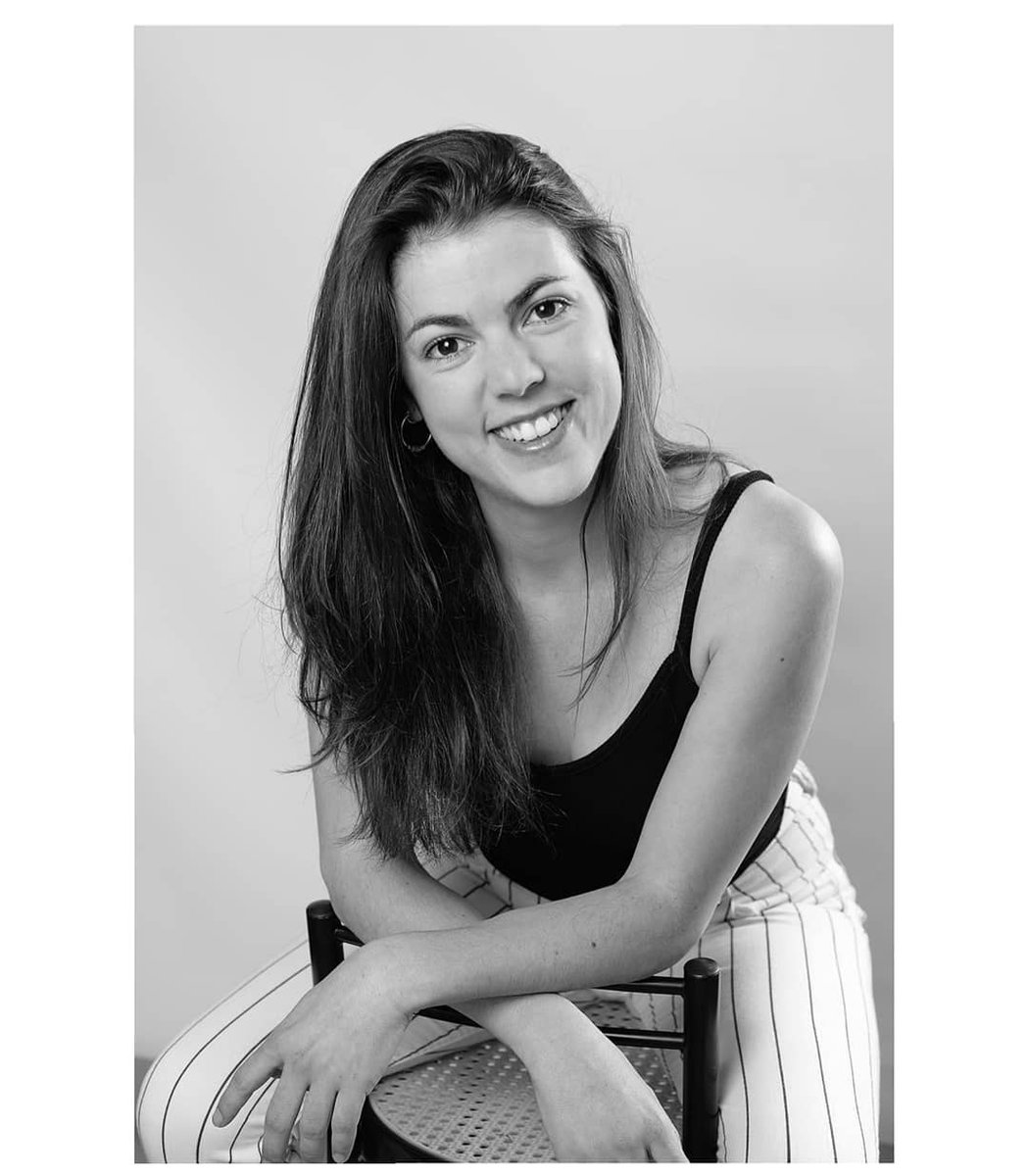 DieguezdeVic's tweet photo. I avui completem l'equip: @Ivettecallis, una actriu encara amb poca trajectòria però amb un recorregut espectacular. Us ho confirma un que ja hi ha treballat, https://t.co/u5JBG2jMrv