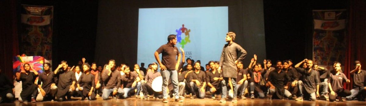 ArvindGaurTeam's tweet photo. More than 100 actors performed Mard, Pehchaan , AIDS, and Mental health street play directed by @ArvindGaur at Delhi international queer theatre and film festival (Pearey Lal bhawan) . 
@harmlesshugs #DIQTFF #Mard #Pehchaan #AIDS #MentalHealth #AsmitaTheatre https://t.co/06VCj3Hwjn