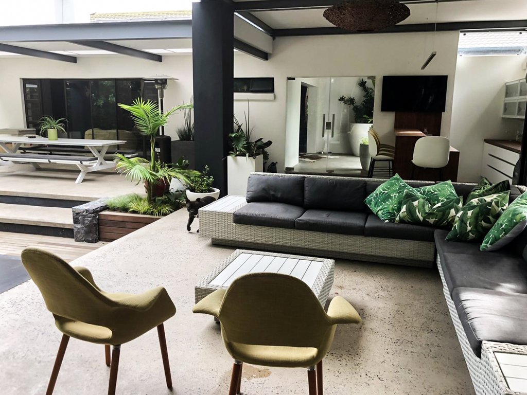 In hierdie week se nuwe huise segment, kyk <a href="/AleitSwanepoel/">Aleit Swanepoel</a> na wenke vir 'n ordentlike huisopknapping by 'n huis in Somerset-Wes.Kom kuier saam hierdie Woensdag om 18:00 op <a href="/kykNETtv/">kykNET TV</a> ! <a href="/HGGroep/">HGGroep</a> #TydmetAleit