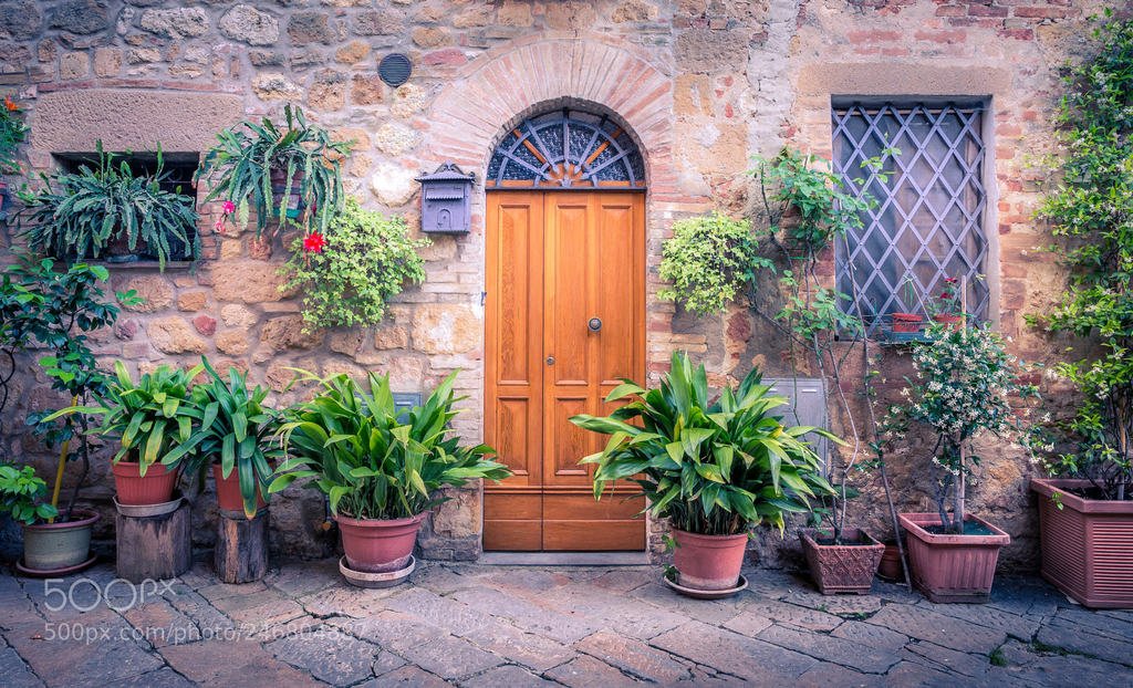 Rustic wooden door (автор фото czekma13) #City and Architecture