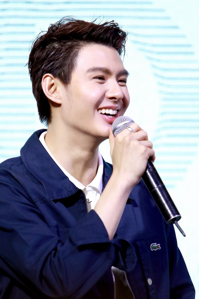 pornvrin's tweet photo. [เก็บตกงาน DiiThailand]  

😊  

@Saint_sup #Saint_sup  
#MingEr #เซ้นต์หนูน้อยร้อยเรื่องเล่า 
#ebdii #diinista  #diithailand https://t.co/F7wIV2kQlE