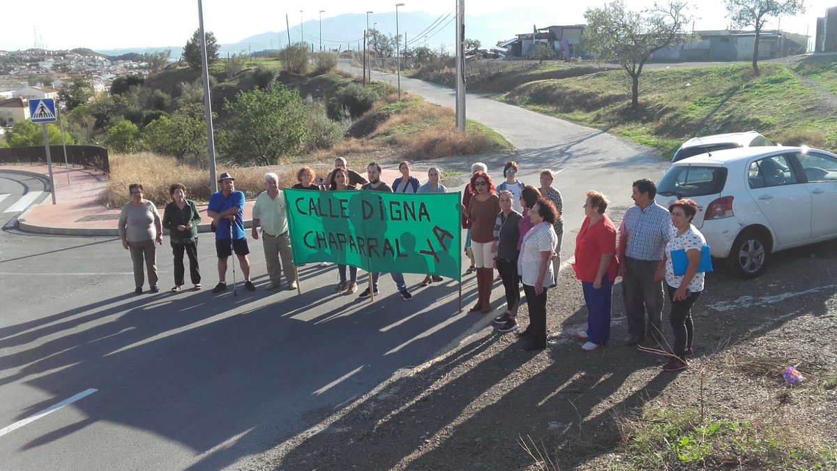 MariaDeLaTorr's tweet photo. La burocracia, la falta de interés político y los ‘Peri’, desesperan a los vecinos
Pido Voluntad Política y la urbanización legal para vecinos de zonas: #ArroyoEspaña, #MonteDorado #CarrilDelChaparral más d 30 años pagando impuestos
#PacoCumple #Málaga https://t.co/6iyKa43fIc