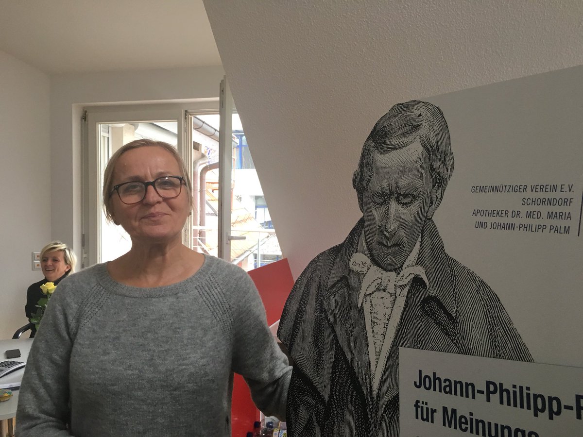 AndreaBeer2's tweet photo. #Johann-Philipp #Palm Preis 2018 für #Stefica #Galic aus #Mostar. In ihrer Heimat Bosnien-Herzegowina wird die Chefredakteurin von #tacno.net von kroatischen Nationalisten verbal und körperlich angegriffen https://t.co/oDmQ1l6xQV