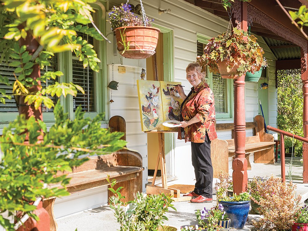 ourcoastmag's tweet photo. "I love plein air painting..." Bianca Biesuz-Stefani discusses her artistic life #artistprofile #spring2018 #coastmagzine 
https://t.co/fCa4Rd4a4U https://t.co/7l3kQm2KDk