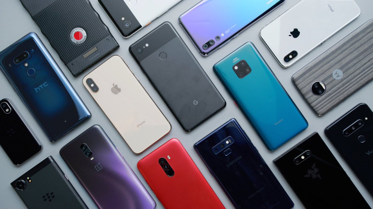 MKBHD's tweet photo. NEW VIDEO - The Blind Smartphone Camera Test 2018! https://t.co/giDHoY6Hq7 - RT! https://t.co/0wn190GpEI