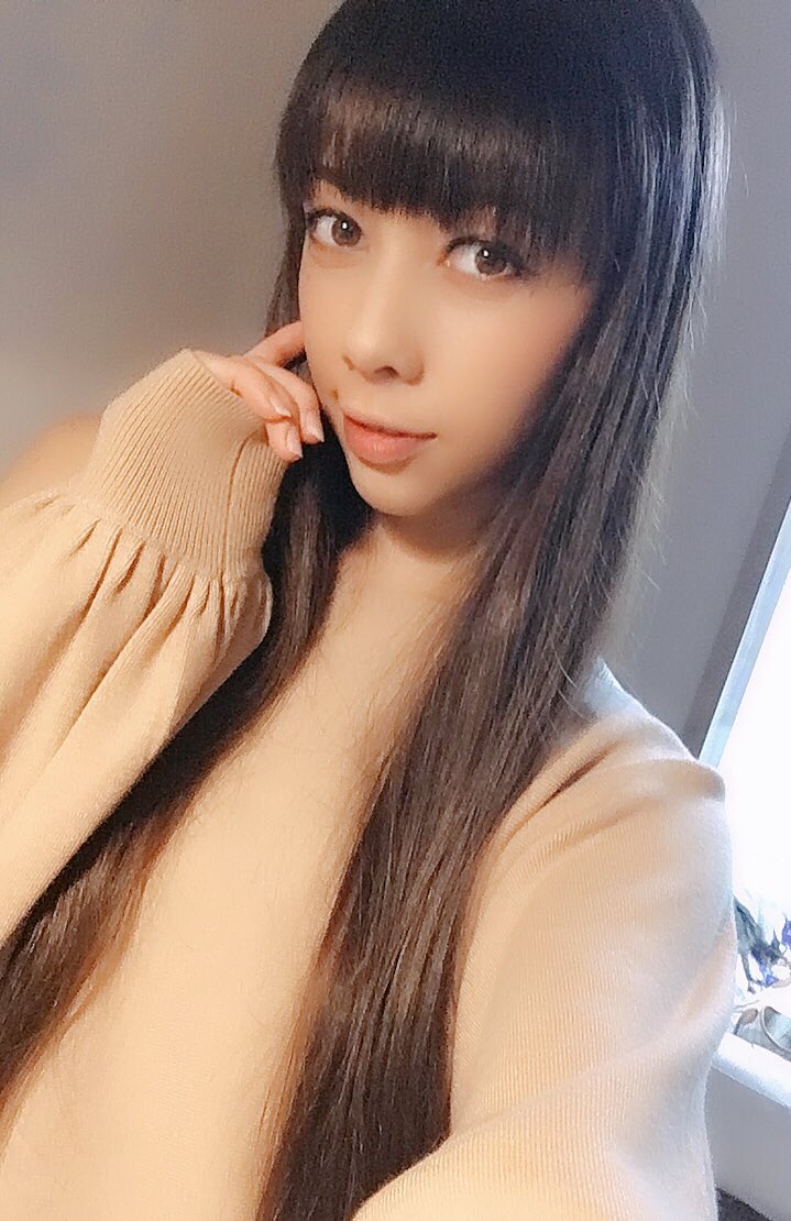 松本ローズ Auf Twitter 今日おろしたてのニット裸みたい 安心して下さい 着てますよ ハーフ スーパーロング ぱっつん 松本ローズ Auf Twitter 今日おろしたてのニット裸みたい 安心して下さい 着てますよ ハーフ スーパーロング ぱっつん