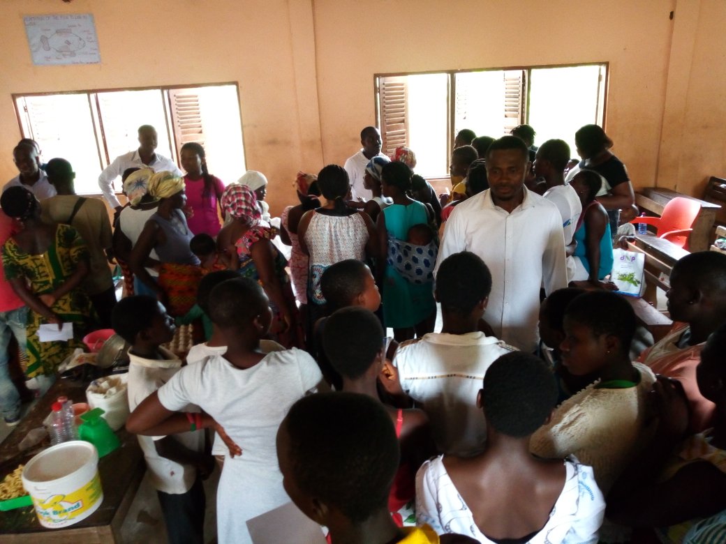 KRockshell's tweet image. The people were blessed. You are never a Christian unless you become Christ to somebody.