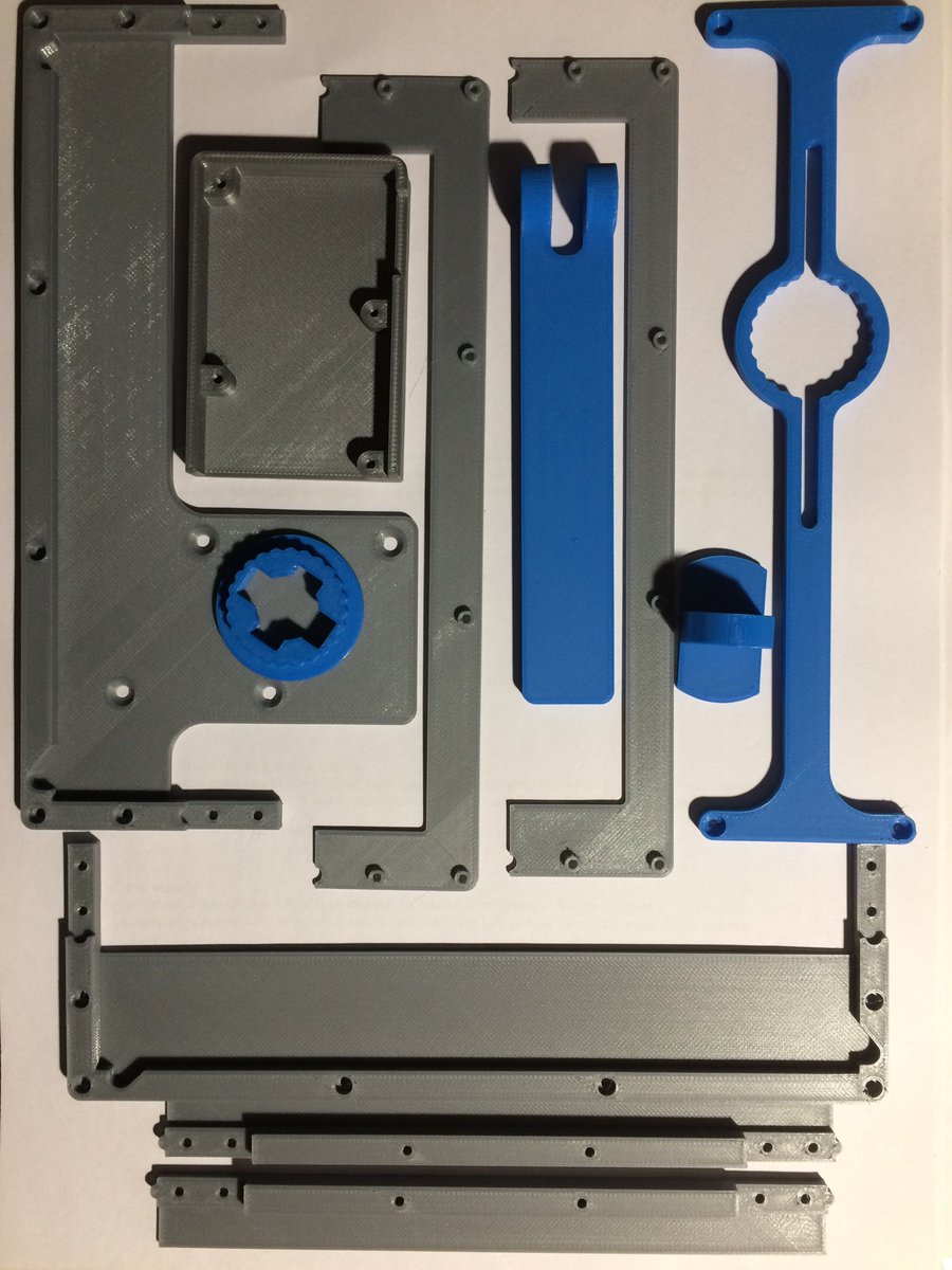 PierreiFab3D's tweet photo. Dernière commande en cours de livraison. La Prusa MK3 fournie des impressions d’une qualité remarquable ! https://t.co/l4SoQigvsm
