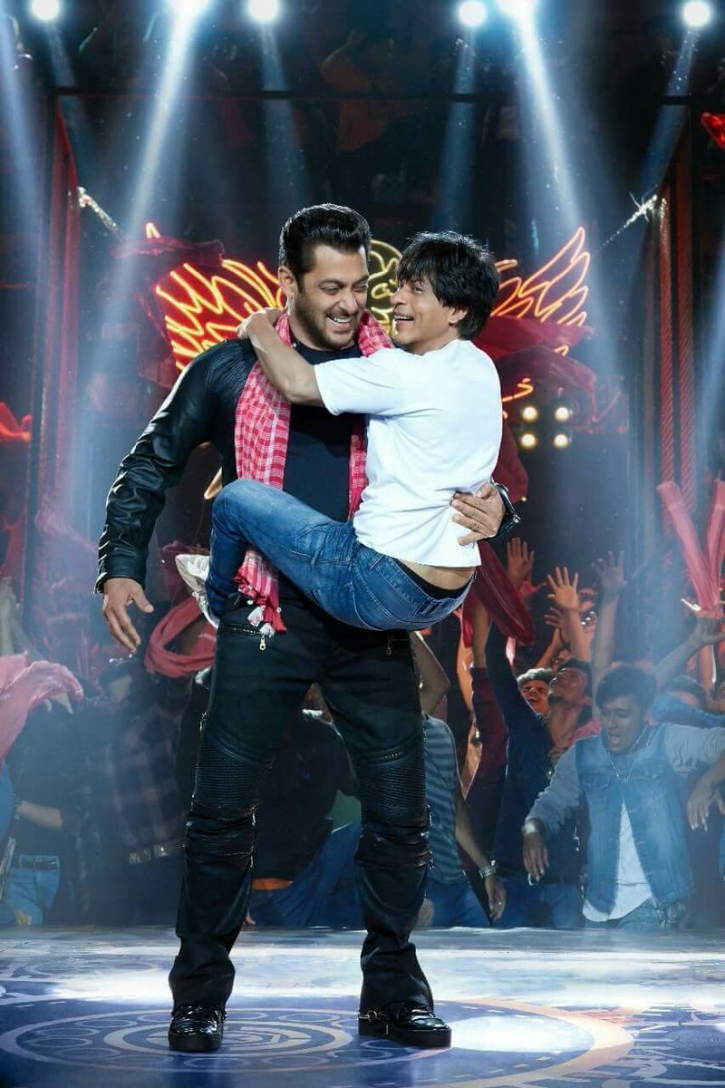 Katrina Kaif or Tamanna - Who is going to win this Christmas Weekend?