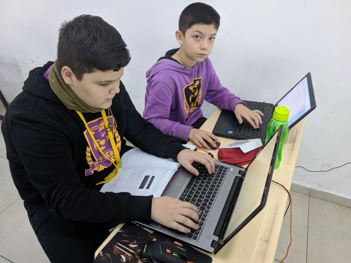 ilkerbartu's tweet image. 6. Sınıflarımız ile koşul yapılarını öğreniyoruz. 👍 @UgurKodluyor #smallbasic