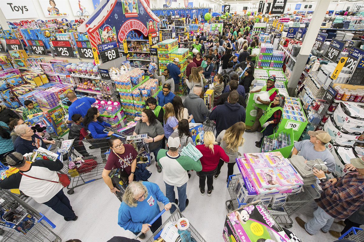 tispy_net's tweet photo. #Parents, the #holidays can lead to emotion-driven spending. Don't fall for it - @NBCNewsBETTER

A must read article for #parenting - https://t.co/KFLS595k2B

#HolidayShopping #HolidaysAreComing @tispy_net https://t.co/gwIz9qIkSA