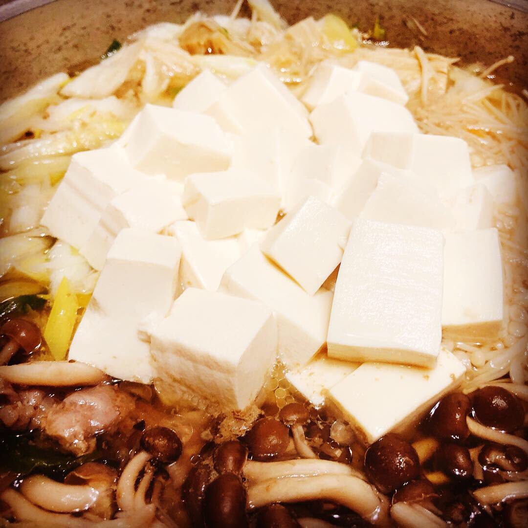 Pastor_Yasu_WTL's tweet photo. 昨夜🌃は ちゃんこ鍋🥘 今夜は...
#月曜夜 #男飯 #鍋 #以外に簡単!? #皆で美味しく #感謝 #lastnight #chanko #nabe #japanese #hotpot #icooked #somehow #nottoo difficult #tasty #sograteful #PTL https://t.co/aP6tnGMkrY