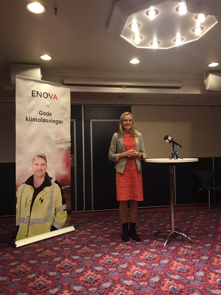 eviny_no's tweet image. - Kortversjonen av det jeg vil si i dag på vegne av Bergen, er «Jippi», sier @IngridVelken Enova har tildelt Bergen 50 millioner kroner i støtte til landstrøm til cruise