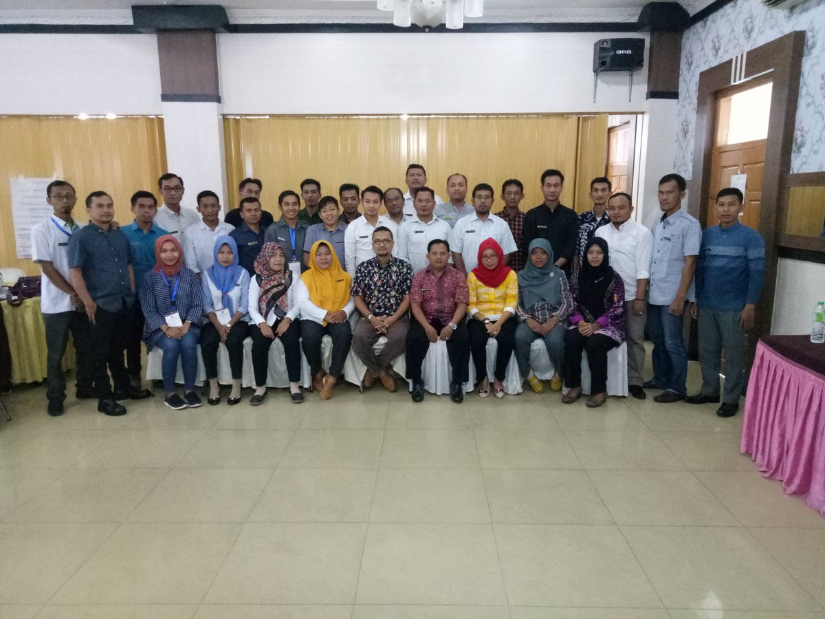 IrPriyonoSadewo's tweet photo. Pelatihan Peningkatan Kapasitas Pendamping Desa Prov. Lampung
29 Nopember - 3 Desember 2018

#ruralEKOnomics2

@EkoSandjojo 
@fachrilabalado
@anwsanusi
@taufikmadjid71 
@tppindonesia 
@tppiLampung
@cik_mashuri https://t.co/Vov0nJEQar