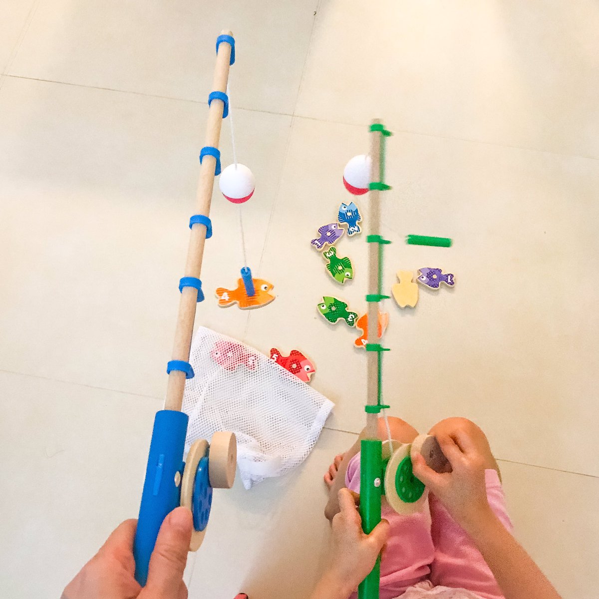 jollybforkids's tweet photo. While we go nothing to do... let’s go fishing 🎣 ！😂

 #momlife #preschool #children #toys #educationaltoys #parents #parenting #giftideas  #christmas #christmasgift #family #familyfun https://t.co/sFrKrfzTW9