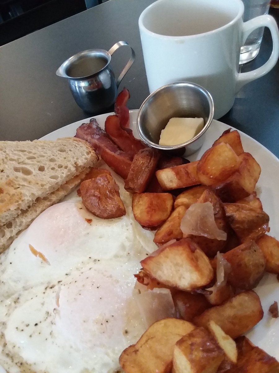 JPLocalFirst's tweet photo. A postcard from @LittleDipperJP , one of JP's newest breakfast spots. #jp #JamaicaPlain #jplocalfirst #breakfast https://t.co/EQ0rw1bHao