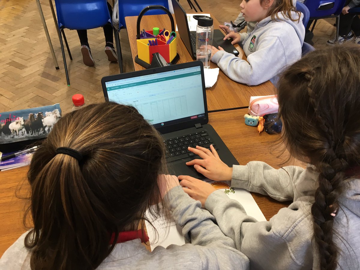 DanygraigP's tweet photo. Year 6 followed up their trip to @lasiguanas Swansea by calculating the nutritional values of empanadas that they made in the morning using spreadsheets on @office365 @HwbNews @ERW___ #DYGPDC #DYGPWB #DYGPNum ๐ฒ๐ฝ ๐ฎ ๐ https://t.co/6hKsGuWmSN