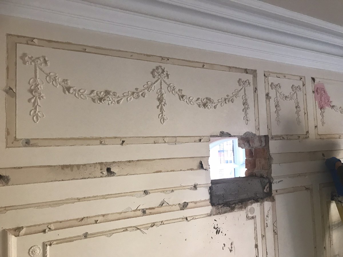 classicplasterm's tweet photo. Twitter hasn’t been working the past few weeks, finally back on now!
So here’s an update on our latest project. Copying moulds in Scarborough due to a refurb in this beautiful boarding school. Finished pictures coming soon! https://t.co/QWlLzNkDeL