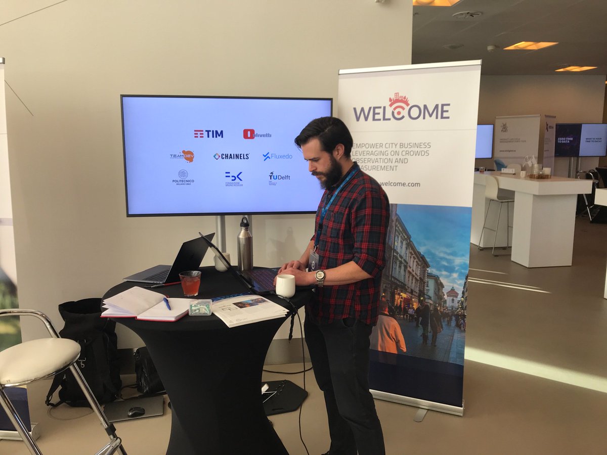aleboz's tweet image. Today at the @EIT_Digital #innovationday18 in Eindhoven we present the results of our @city_welcom project - #crowdcomputing and #urbandatascience for smart cities - Nice event, and great interest from the audience