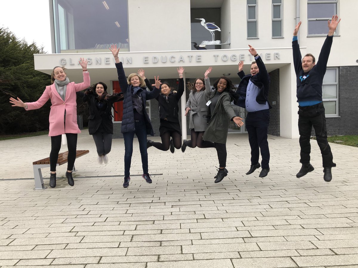 julesspillane's tweet photo. Thanks so much to our amazing @Accenture_Irl volunteers who delivered #hourofcode to 120 children @GlasnevinETNS today #newskillsnow https://t.co/i9qneZdhEP