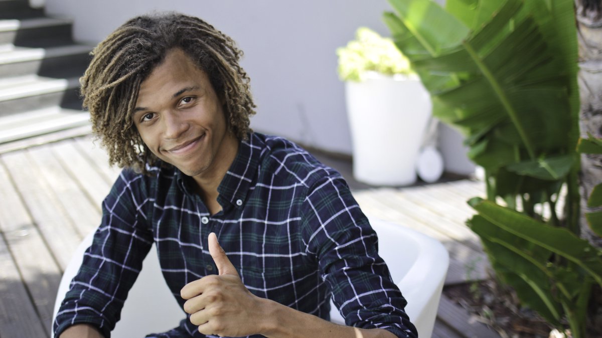 Jules974 tweet media