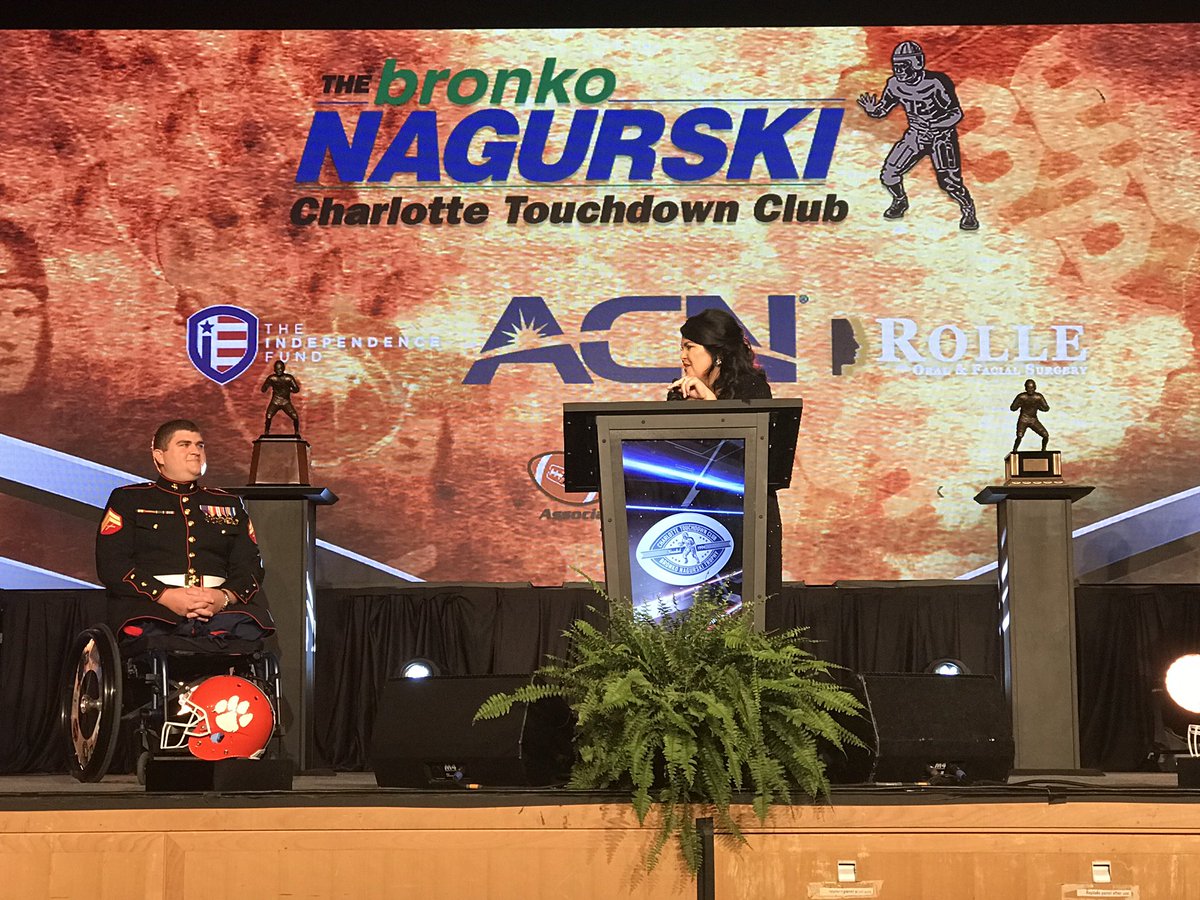 sarah_verardo's tweet photo. Last night I was thrilled to present the #DefenderoftheNation Award at the @CTouchdownClub #BronkoNagurskiAward & we awarded a track chair to this heroic Marine! Changing lives and increasing independence, one chair at a time, it’s the @IndyFund way. https://t.co/55OdTQ3MYQ