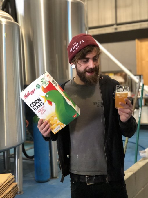 Voir l'image sur Twitter