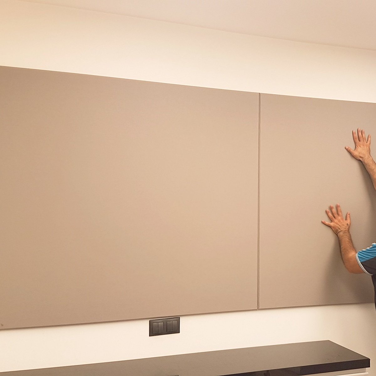 Ofis Akustik Düzenleme Çalışmamız - Akustik Panel Uygulama

#akustikyalıtım #akustiksönümlendirme #akustikürünler #ofisakustikdüzenleme #teslaakustik #odaakustiği #ofisdekorasyon #akistikpanel #camyünü