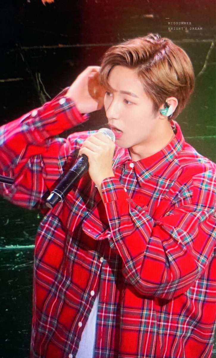 midsummer323813's tweet photo. 181204 Dreamshow preview
#런쥔 #RENJUN
#NCT_DREAM_SHOW https://t.co/5EB851hBOd