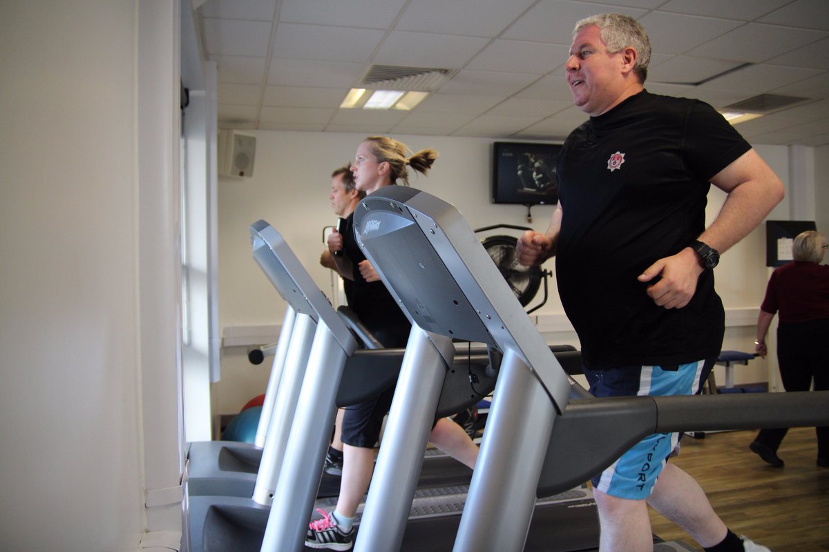 yourCOPC's tweet photo. This time it's our Level 3 public services students who are fundraising for Cosham Fire Station. They're #running a #marathon with firefighters from white watch. Good luck! #charitytuesday #TuesdayMotivation https://t.co/cQClQAG7Zi