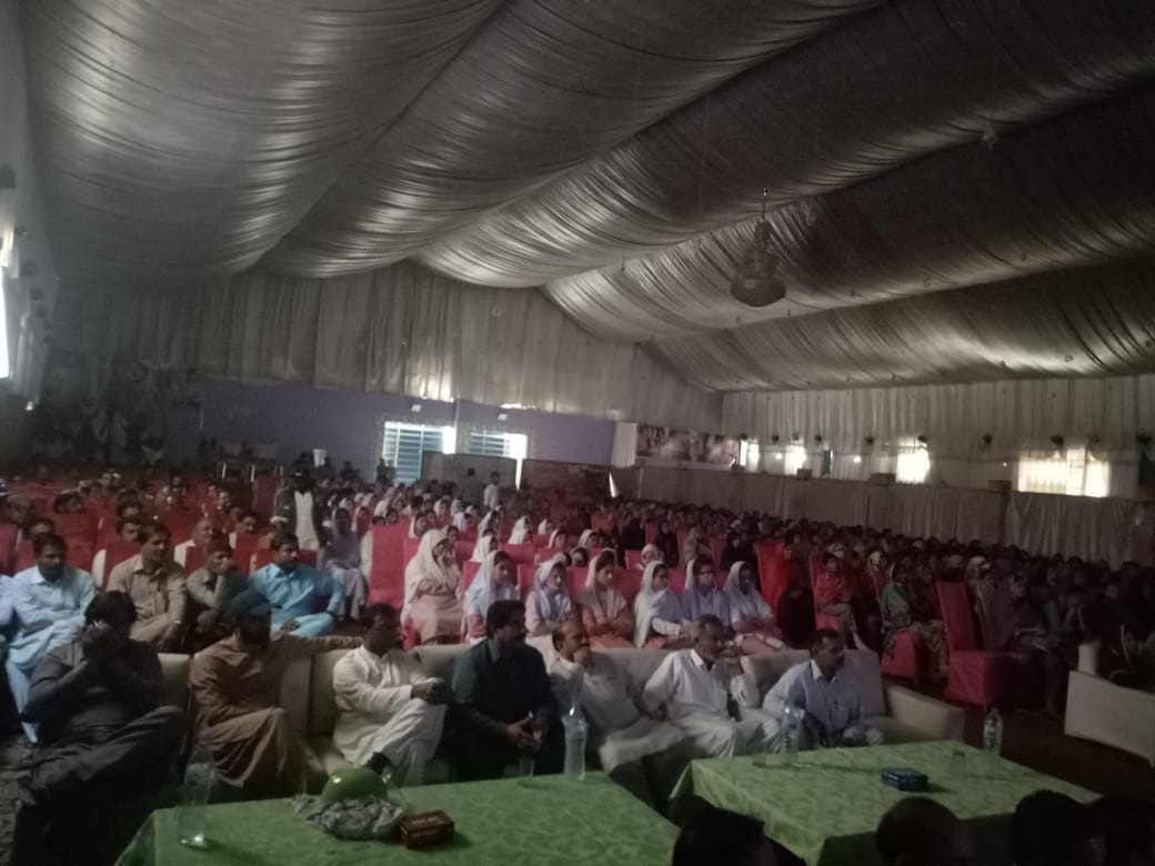 NSPSindh's tweet photo. Larkana Screening #NSPSINDH #SayByeToMalnutrition #ZEEKAYFILMS https://t.co/NSanycKuJb