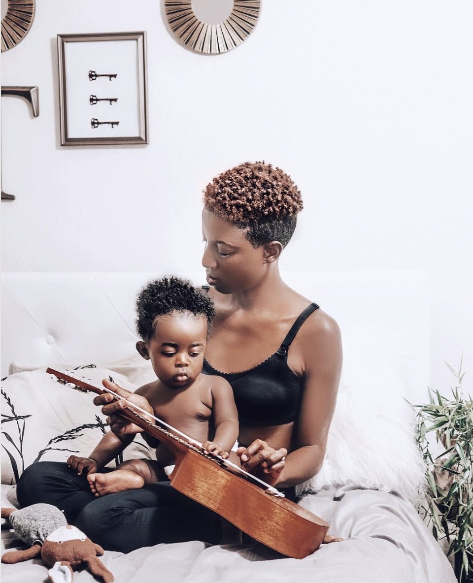 bravado_uk's tweet photo. Rumour has it some mums believe the best part of their day is coming home and taking their bra off... Not if you're wearing our Invisible Nursing Bra, @knowingtracy says "it's so comfy you'll want to keep it on" #maternitybra #breastfeeding #workingmum #mumlife #pregnancy https://t.co/b0oNV1vzrJ