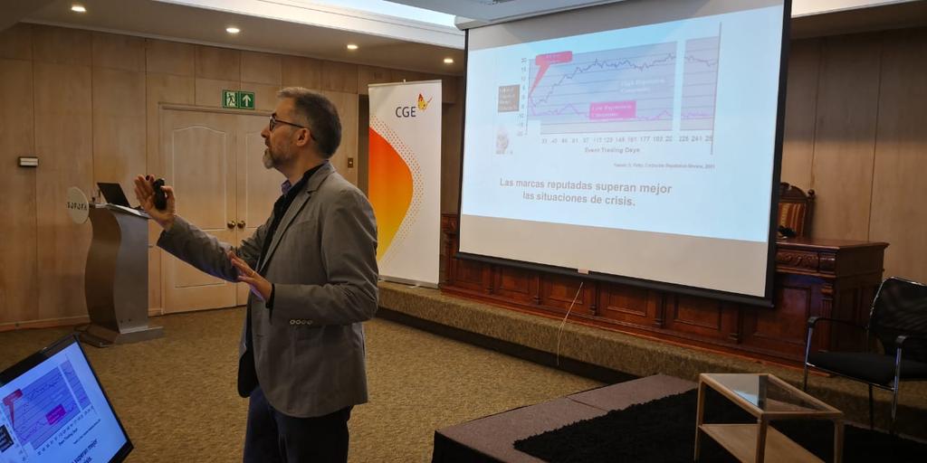 Antoní Gutiérrez-Rubí, asesor de comunicaciones y consultor político en España y Latinoamérica: "Internet es como la agricultura. No esperes cosechar algo, si antes no plantaste nada". #DiálogoCGE