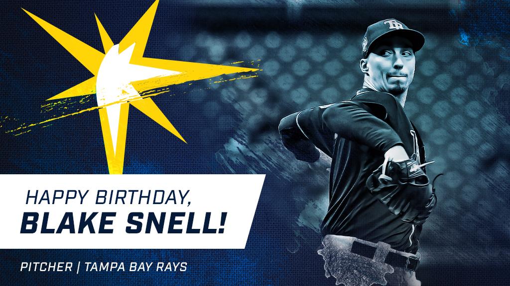 He got his gift a little early this year.  #RaysUp https://t.co/43Vq0NihvD