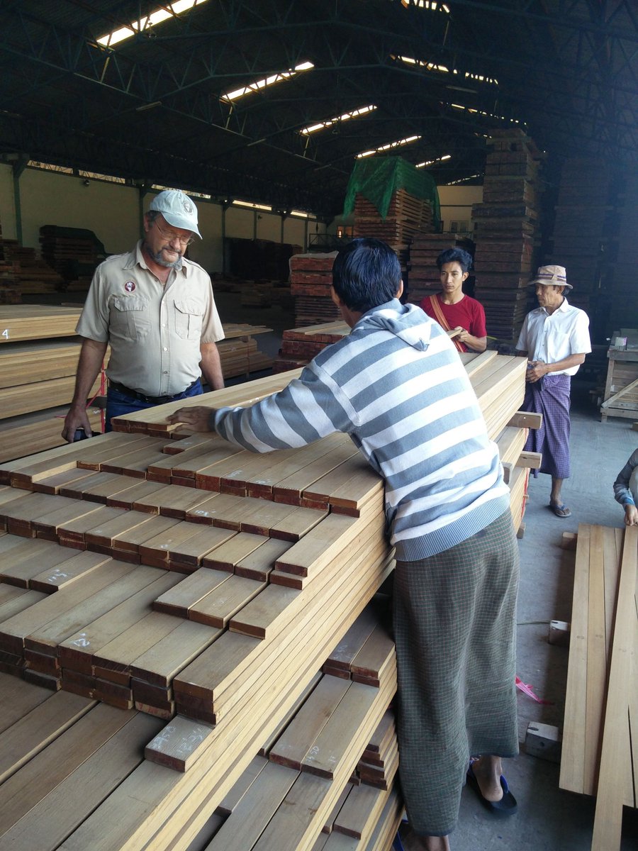 Superdecking's tweet image. Paul at work ... quality check before to dispatch our Superprime #teak #decking