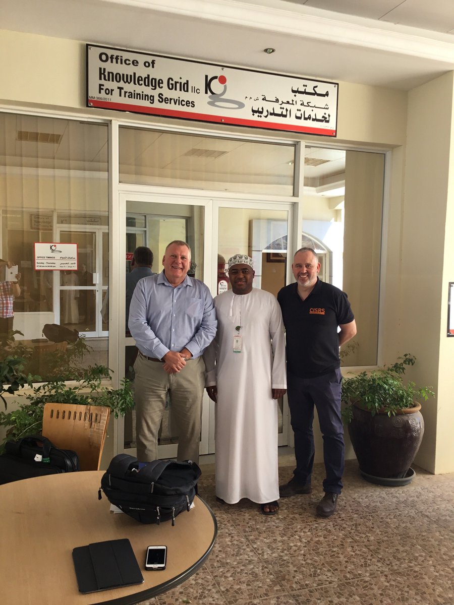 CISRS_OSTS's tweet image. Great to see @knowledge_grid and @Safetyaccess flying the flag for CISRS Overseas Scaffolder Training Scheme (OSTS) in Oman.