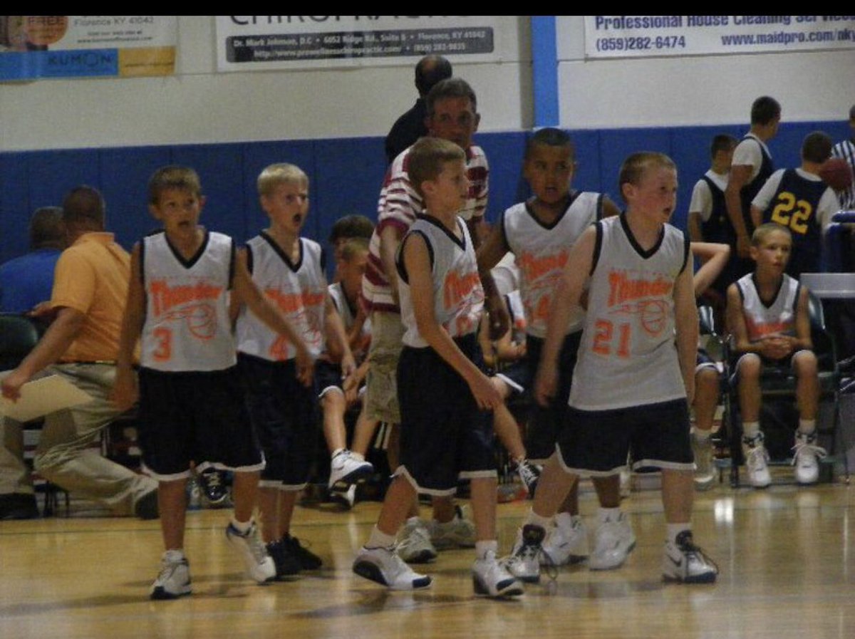 Come out and support your Braves tonight as they take on Williamstown!!!!!  A little throwback for the seniors!!!