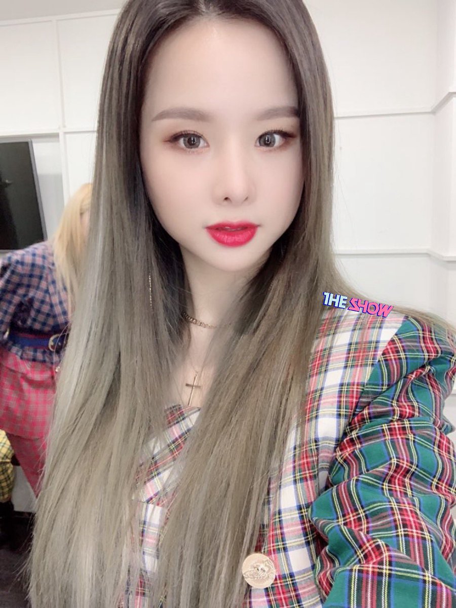 theshow_offcl's tweet image. [★173회 더쇼초이스 후보①] 치명치명 걸크러시 EXID 알러뷰가 더쇼 초이스 후보에 올랐습니다❤️ 👏🏻👏🏻👏🏻 #EXID #알러뷰 #더쇼 #THESHOW @EXIDofficial