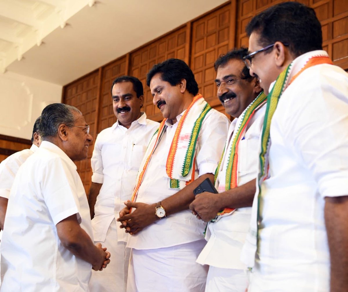 sovividyadharan's tweet image. #AssemblyProtest
#Kerala CM @vijayanpinarayi visits three UDF legislators who are on an indefinite fast at the Assembly entrance since Monday to protest the government’s indifference towards #SabarimalaTemple and pilgrims. 
@NewIndianXpress