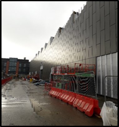 SU_engIMPACT's tweet image. Mae’r cladin alwminiwm allanol yn siapio ar floc #Gweithdy SU_engIMPACT.Bydd hyn yn caniatáu i aer gael ei gynhesu cyn iddo fynd i mewn i’r adeilad,gan arbed #ynni yn effeithiol!Wedi llawer o waith caled,mae adeilad bron wedi’i gwblhau a bydd yn barod ddefnyddio yn ystod haf '19!