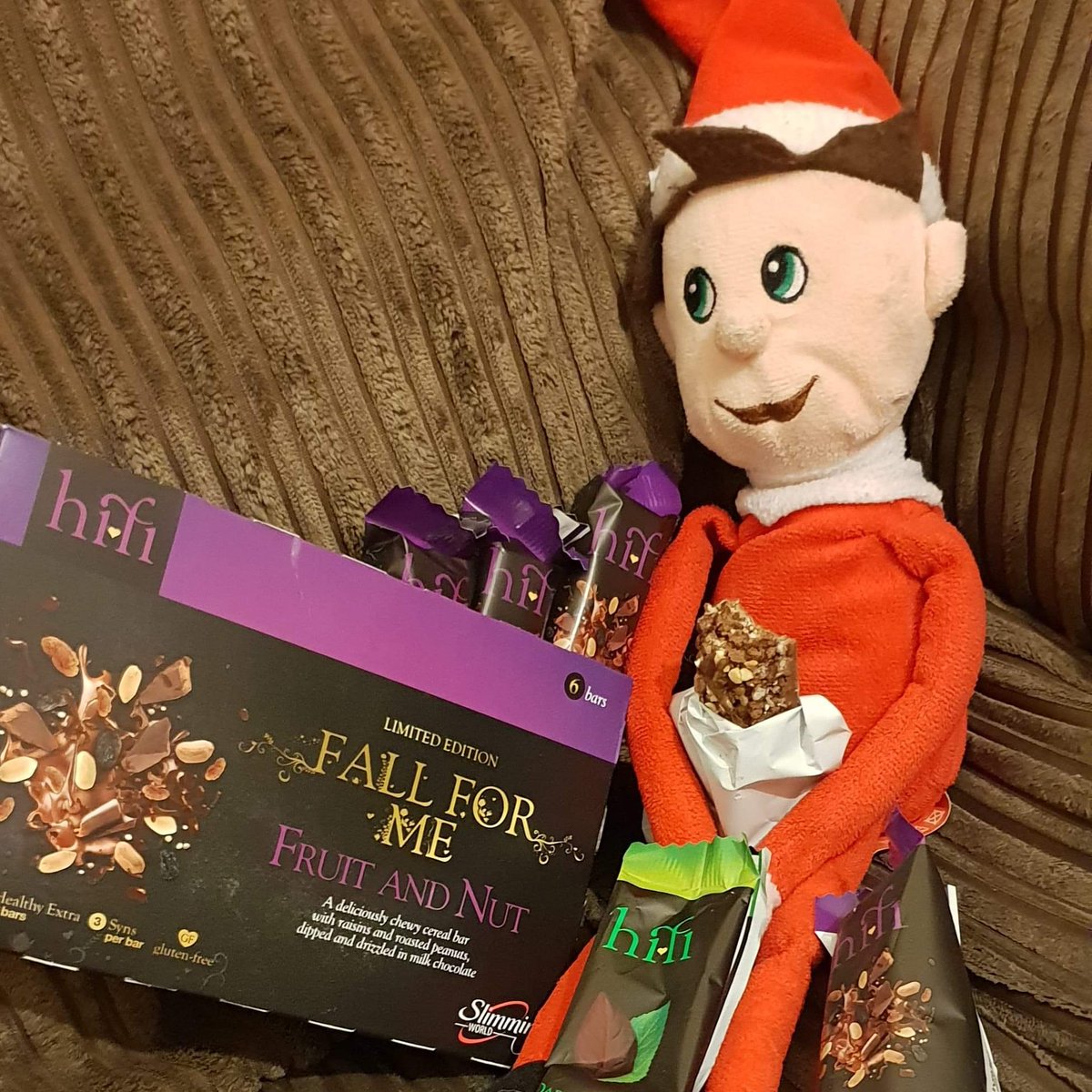 SlimWithRobyn's tweet image. Buddy is today's naughty #elfontheshelf He has helped himself to a stash of his favourite HiFi bars! If you would like to try the amazing HiFi flavours from @SlimmingWorld then come along to the maybridge keystone centre every Wednesday at 10am,  5.30pm or 7.30pm xx