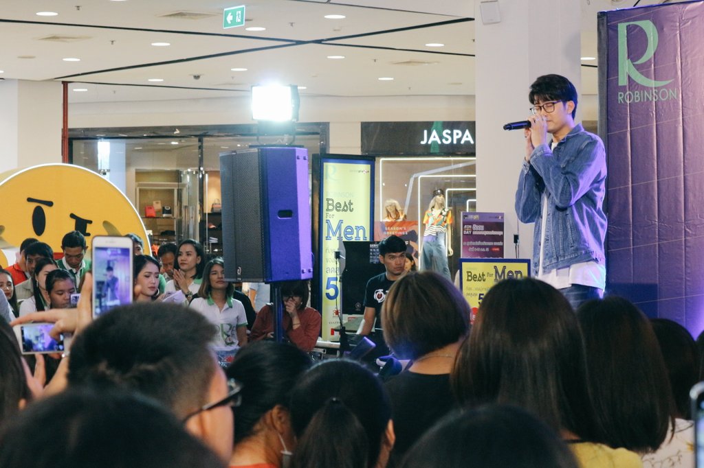 mai_mplt's tweet photo. #nontfam #nonttanont
#centralkhonkaen #1Dec2018
@tanont916 https://t.co/L9RFcRONIu