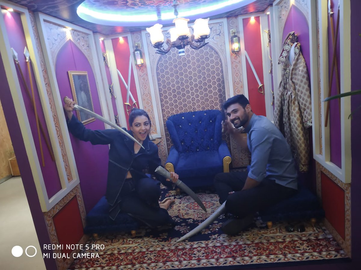 TeamBellamkonda's tweet photo. #Kavacham lead pair @BSaiSreenivas and @MsKajalAggarwal at #Facebook office

#SreenivasMamilla @VamsadharaC

#KavachamOnDec7th https://t.co/h26oS0HYwE
