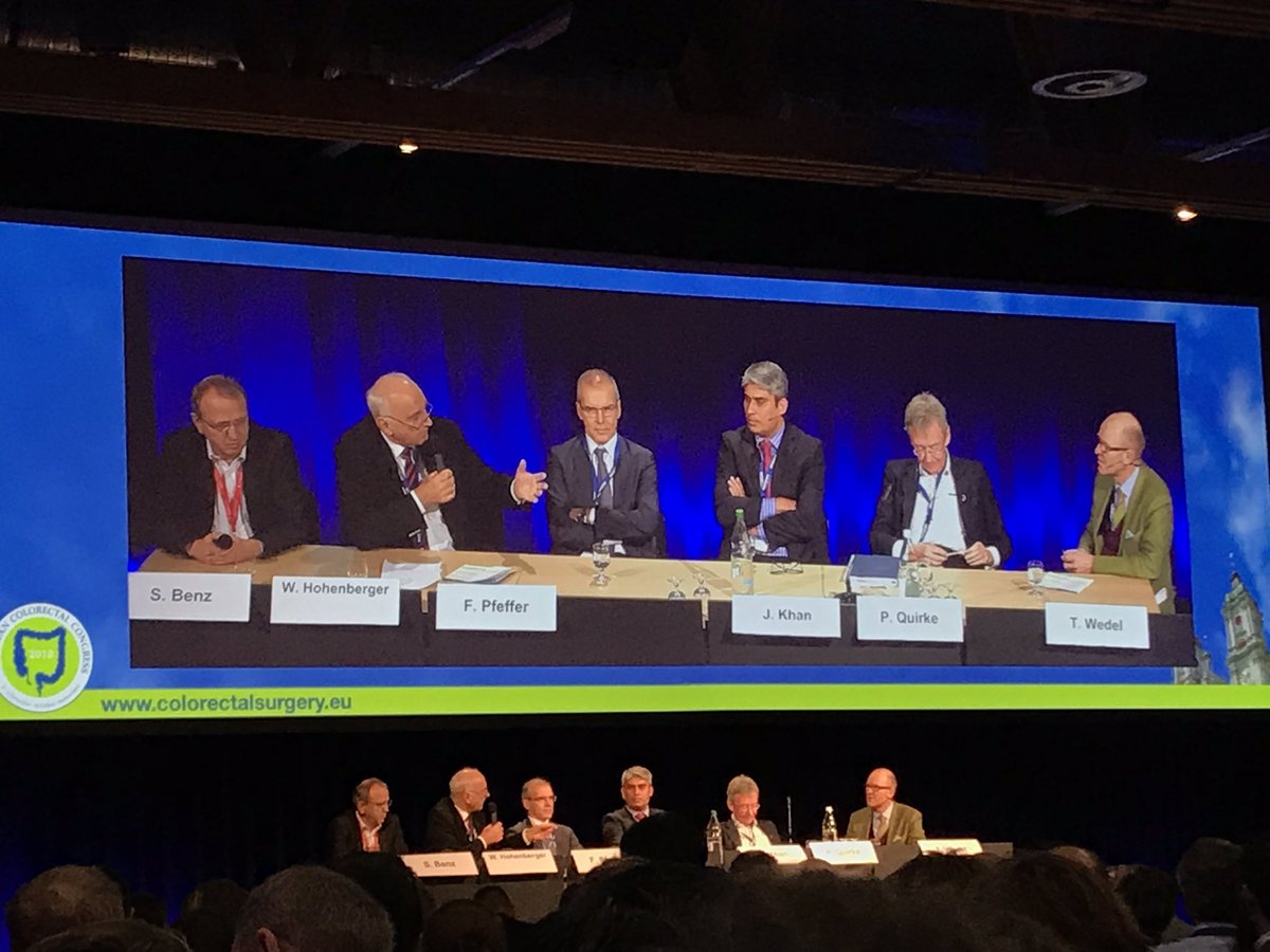 A dreamteam round table about Complete Mesocolic Excision lead by Prof. Hohenberger #ECCStGallen #colorectalsurgery #SoMe4Surgery