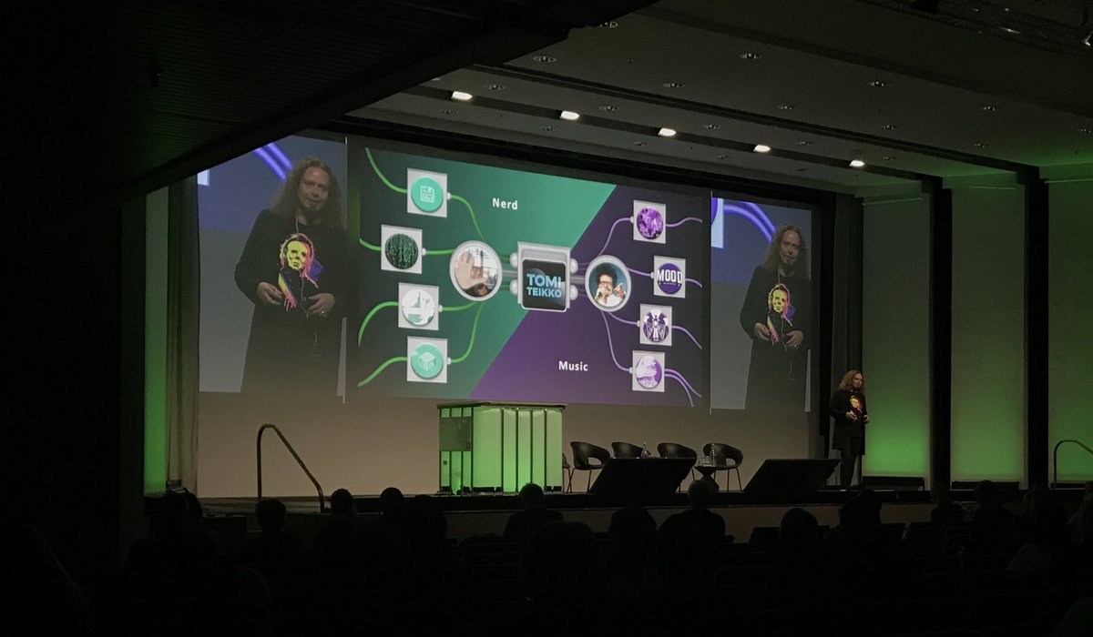 RondProductions's tweet photo. Do buildings have feelings?🏘🏣🏭 how to define the empotional intelligence of a building ❓❓ @TietoCorp @TomiTeikko @RecoTechFI @SlushHQ #ReCoTechFi #slush2018 https://t.co/XriA1AE2W6