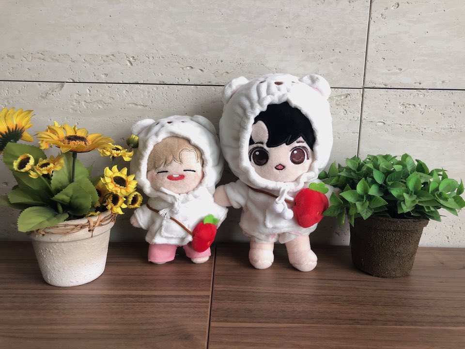 akaclosestore's tweet photo. 인기상품 재판매 수량조사 

알티+팔로우 추첨 딸기곰후드를 드립니다.

https://t.co/0kGpXP8Djw

꼭 구매하실 분만 참여해주세요! https://t.co/J8JJG4na5k