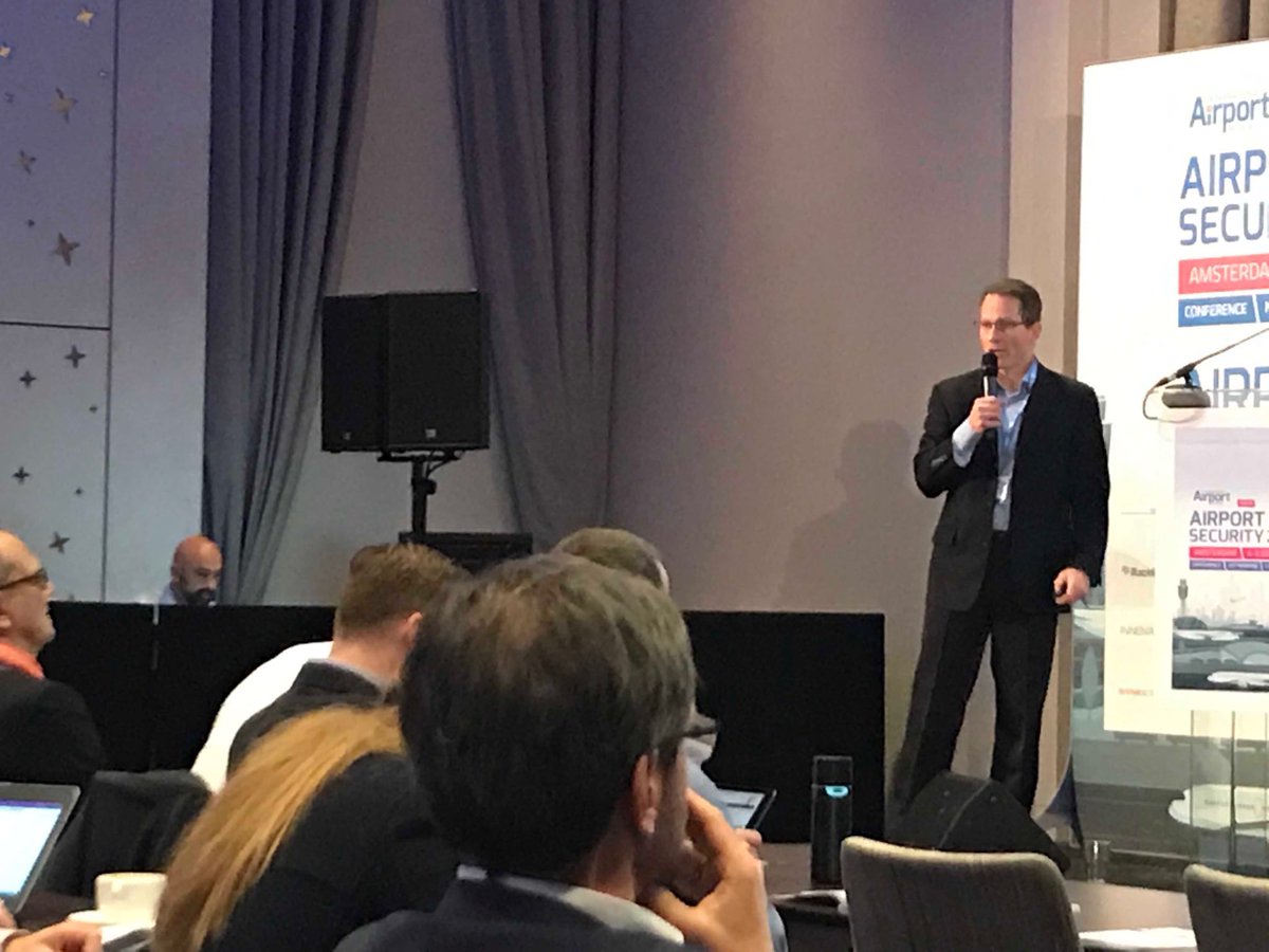 pilotpro's tweet photo. Pleasure speaking about AI at the Airport IT conference in Amsterdam today! Great crowd and interaction! https://t.co/oILM5HD4Yy