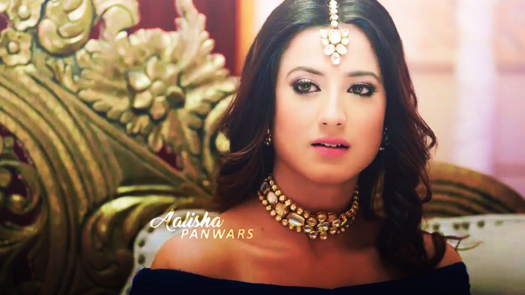 aalishapanwars's tweet photo. How many retweets can this beauty get?❤️
——
I vote for #AalishaPanwar for #TVPersonality2018 from #IshqMeinMarjawan @SabrasRadio https://t.co/qLFQ9RXJUn